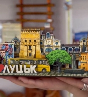 Незвичний сувенір: де купити 3D пазл Луцька (відео)