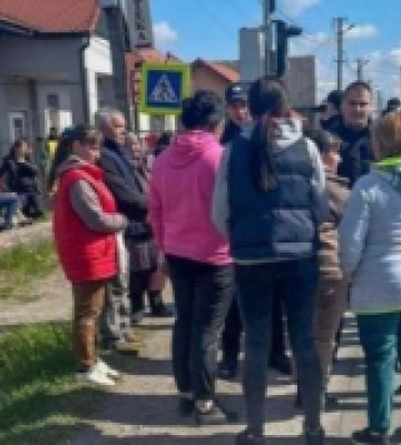 На Закарпатті поліція повідомила про підозру двом жінкам за перекриття руху трасою державного значення