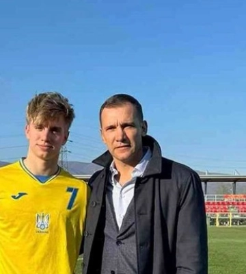 Стало відомо, чому син Шевченка мало грав за збірну України