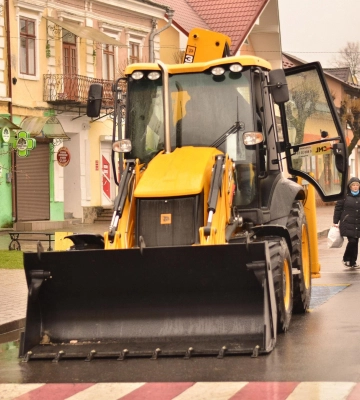 У Вижницькій громаді на Буковині модернізовують систему водопостачання за допомогою Програми USAID DOBRE