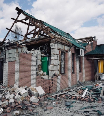 Росіяни 3 квітня обстріляли 4 громади на Сумщині: 1 людина загинула, ще двоє – чоловік та його трирічна донька були травмовані