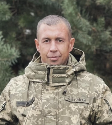 Дві трагічні звістки у громаді за день: на Волинь «на щиті» повертається Герой Віктор Котік