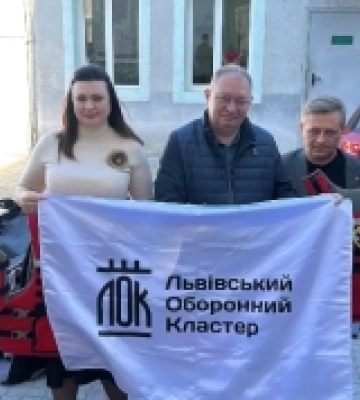 Одеська екстренка отримала 200 бронежилетів від «Львівського оборонного кластеру»