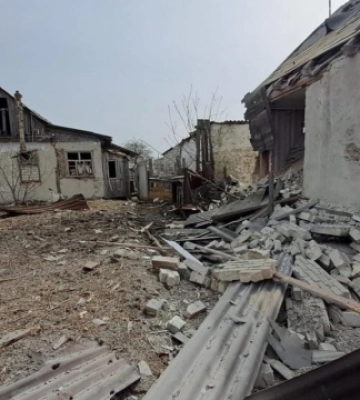 Росіяни за добу 10 разів обстріляли Донеччину - є руйнування будинків