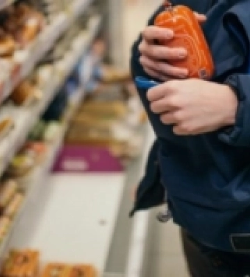 У Хусті син вкрав продукти з АТБ: мати сплатить штраф