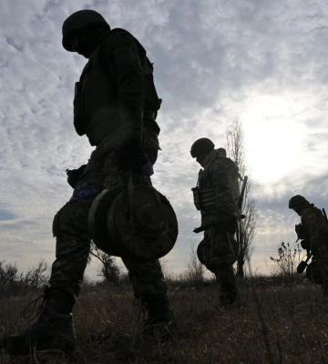 ВС РФ после неудач сократили количество атак на фронте, — британская разведка