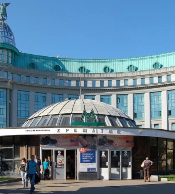 На станции метро "Крещатик" в Киеве возобновит работу еще один вестибюль