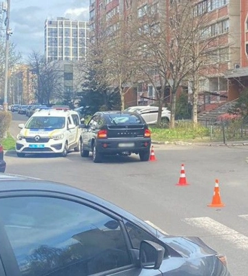 У Києві водій збив хлопчика на пішохідному переході