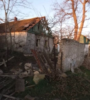 На Херсонщині 10 людей отруїлися димом після російських обстрілів
