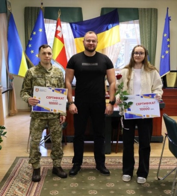 У Луцьку спортсменам вручили грошові сертифікати