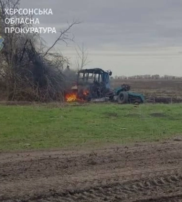 На Херсонщині внаслідок детонації снаряда на полі загинув тракторист