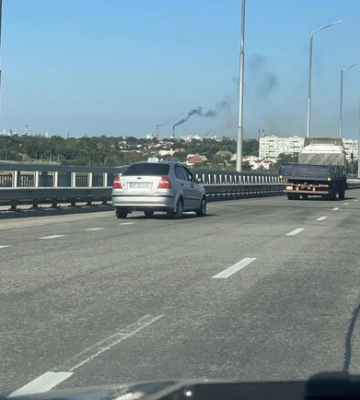 З 30 березня у Запоріжжі змінюють схему руху на вантовому мосту