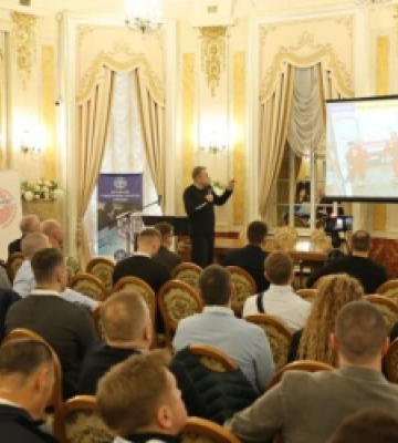 У Львові стартував Всеукраїнський з’їзд роботичних хірургів