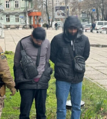 Затримано двох іноземців-агентів ФСБ, які готували ракетний удар по штабу Сил оборони на Одещині, - СБУ. ФОТОрепортаж