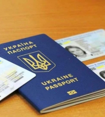 Россияне ударили посреди ночи: в Покровске в результате обстрела пострадала семья с 14-летним ребенком