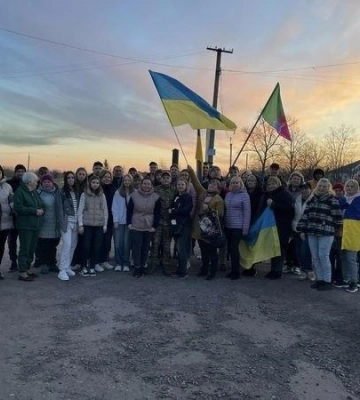 У громаді на Кіровоградщині зустріли звільненого з російського полону нацгвардійця