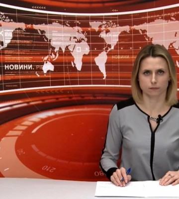 У Рівному зіткнулись автівки: працює поліція (ВІДЕО)