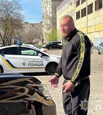 В Кривом Роге задержали водителя за ДТП, драку и препятствование журналистской деятельности