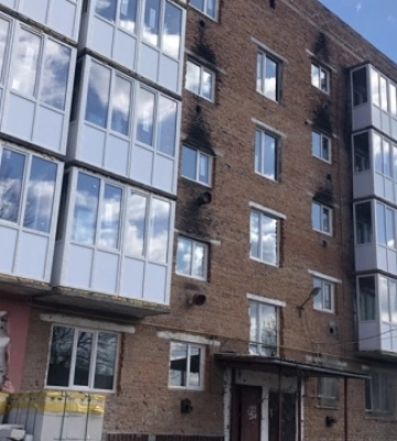 У Тростянці відновлюють два будинки, пошкоджені під час окупації