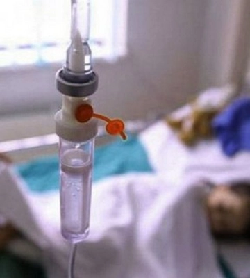 У Києві госпіталізували двох дітей, які з’їли гуманітарний шоколад, що містив канабіс