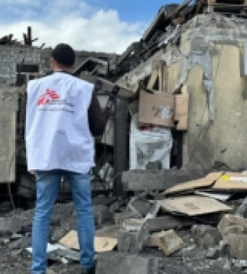 Внаслідок атаки по Покровську росіяни повністю зруйнували офіс «Лікарів без кордонів»