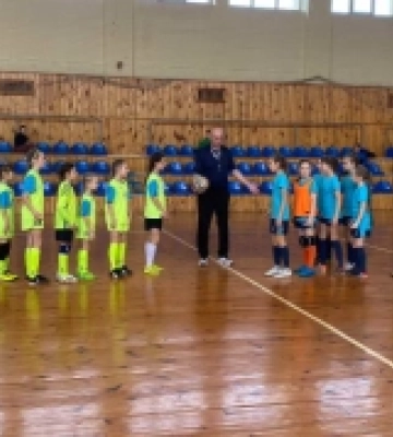 Гравчині з Ковеля, Маневич і Луцька розділили п’єдестал Чемпіонату Волині з мініфутболу серед дівочих команд