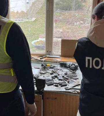Харківського студента підозрюють у торгівлі вогнепальною зброєю в інтернет-магазині