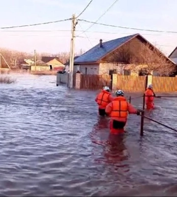 У російському Орську повторний прорив дамби