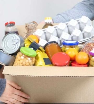 У Києві переселенці можуть отримати продуктові сертифікати у супермаркет