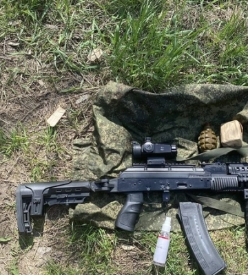 Викрили військового, який продавав зброю на Кіровоградщині