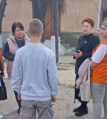 Подозревают военных: в селе Одесской области неизвестные с автоматами похитили 14-летнего подростка