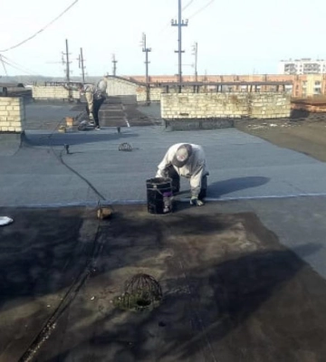 У Костополі відремонтували дах багатоповерхівки (ФОТО)