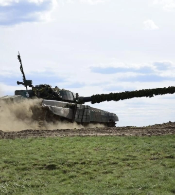 Найбільше ворог атакував на Бахмутському напрямку: відбито понад 30 атак