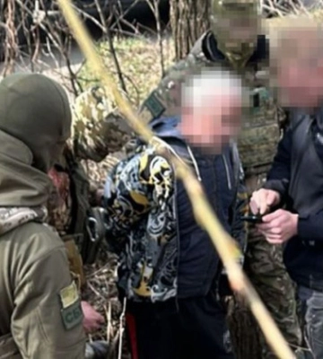 На Сумщині затримали ексрегіонала, який наводив російські авіабомби