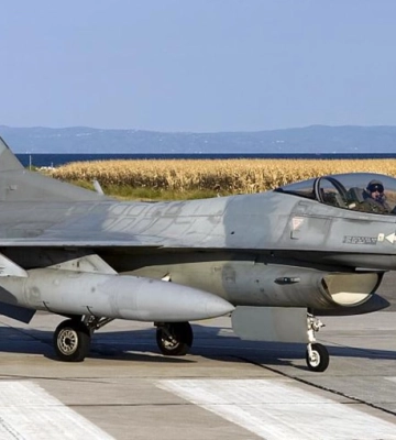 Греция может передать Украине более 30 истребителей F-16 - СМИ