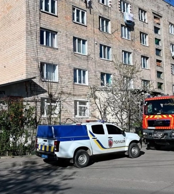 У Чернівцях на Текстильників у багатоповерхівці вибухнула граната