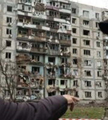 Россия ударила по промышленному объекту в Запорожье: шесть человек пострадали