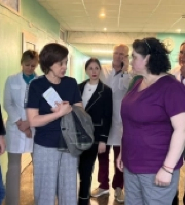 Заступниця голови НСЗУ відвідала багатопрофільні лікарні Миколаївської та Одеської області