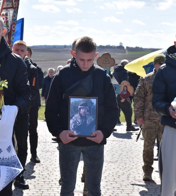 Навіки молодий: на Волині попрощалися із 20-річним Героєм Василем Куприянчиком