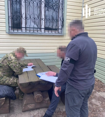 Продукти для військових за завищеними цінами. Двом керівникам продовольчої служби на Херсонщині оголосили підозру