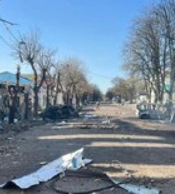 Трое погибших в результате удара по Запорожью, также РФ убила человека КАБами на Сумщине