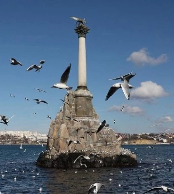 В оккупированном Севастополе раздаются мощные взрывы