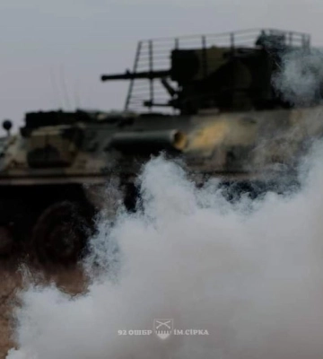 Ворог завдає авіаційних ударів по звільнених селах на Луганщині - Лисогор