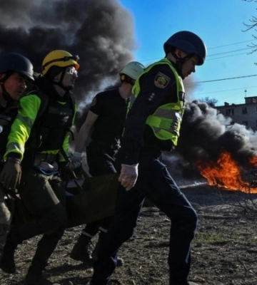 4 людини загинуло, 8 поранено внаслідок ворожої ракетної атаки на Запоріжжя