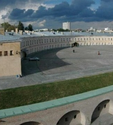 Розтрата на майже ₴870 тисяч: директорці музею «Київська фортеця» оголосили підозру