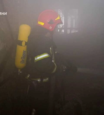 В Одесі загорілась багатоповерхівка