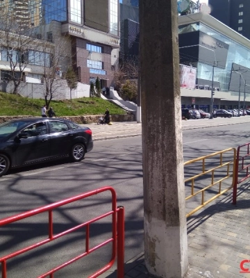 В Одесі демонтують зовнішню рекламу, розміщену з порушеннями