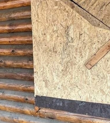 У Дніпрі у парку Глоби демонтують дерев’яне кафе «Три ведмеді»: що буде на його місці