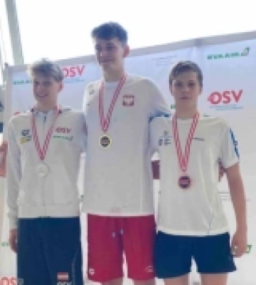 Плавці з Рівненщини привезли додому нагороди міжнародних «Multinations Junior Swimming Meet 2024»