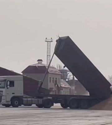 Від початку року окупанти вивезли з окупованого Маріуполя понад 50 тисяч тонн зерна - Центр нацспротиву